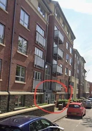 Light & Bright, Centrally Located アパート ブリストル