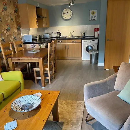 Lejlighed Light & Bright, Centrally Located