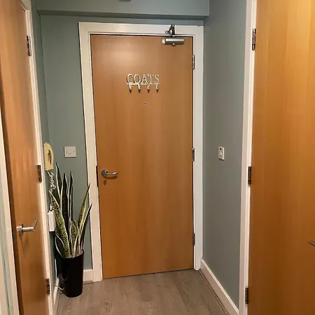 Light & Bright, Centrally Located * Bristol