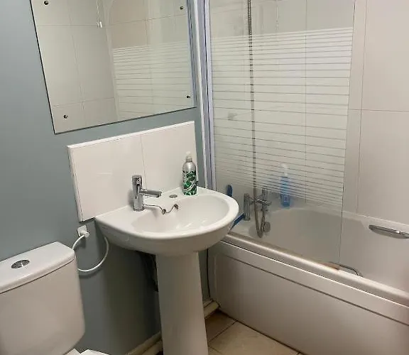 Light & Bright, Centrally Located *